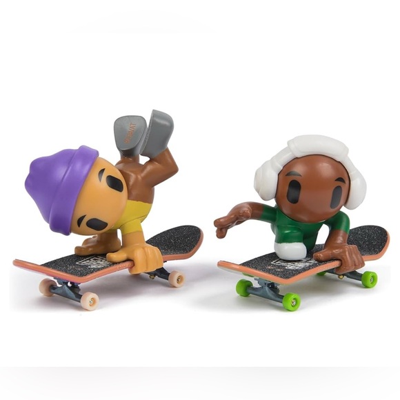 NWT Tech Deck Sk8 Crew, 2-Pack Fingerboards w/ Figures, and Mini Skateboards - Picture 10 of 10